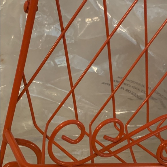 New Red Steel Cookbook Or Other Hanging or Surface Stand Shelf with Bird Decal. - Picture 3 of 3